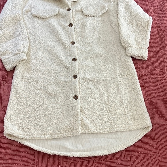 Women’s large fuzzy long teddy sweater Cozy Cream Sherpa - Picture 5 of 12